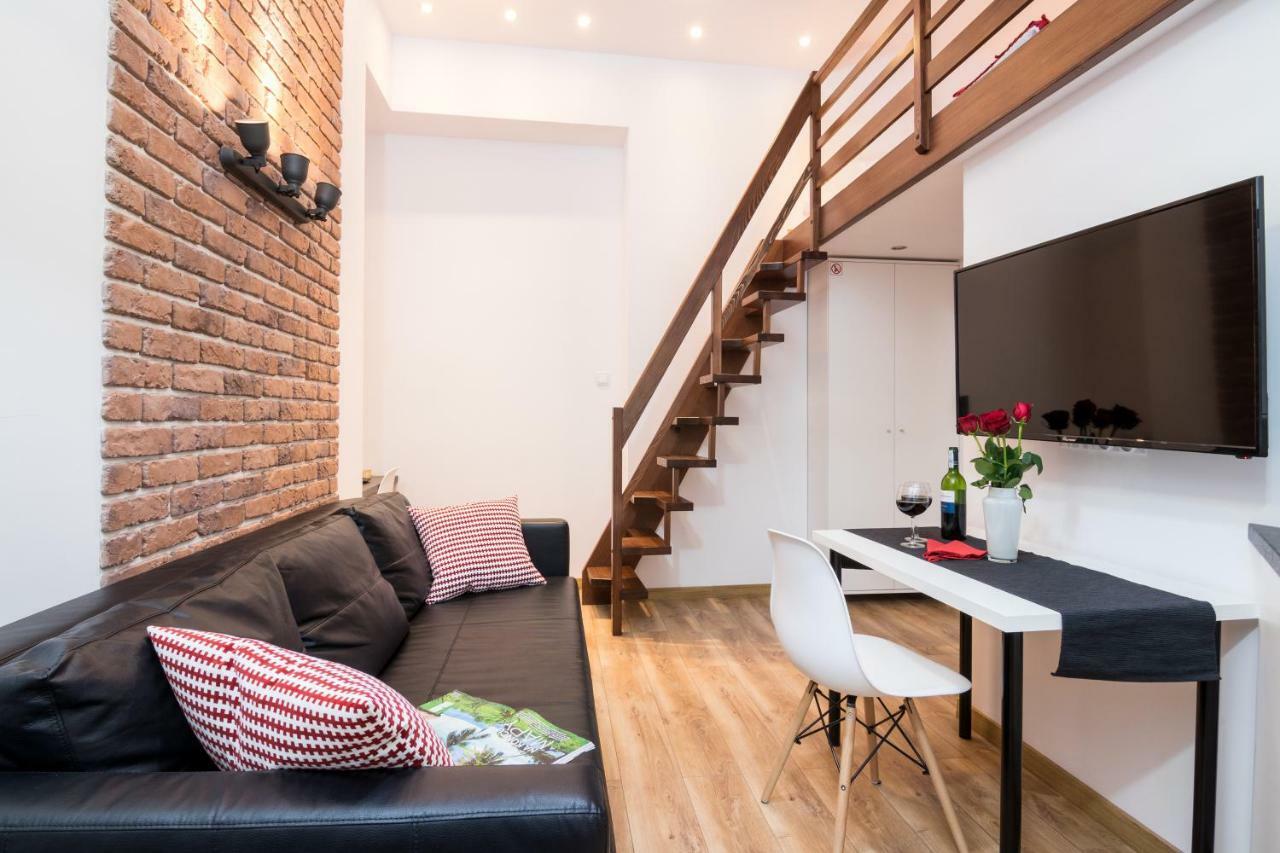 R&R Apart Cracow คราคูฟ ภายนอก รูปภาพ