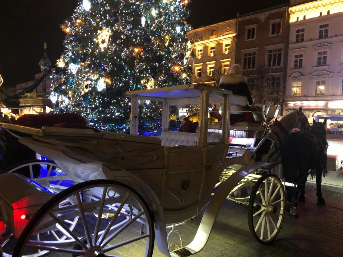 R&R Apart Cracow คราคูฟ ภายนอก รูปภาพ